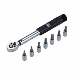 BBB Clé Dynamometrique + 7 Douilles